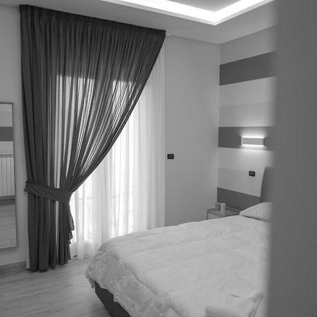 Passo di Mirabella B&B La Maddalena מראה חיצוני תמונה